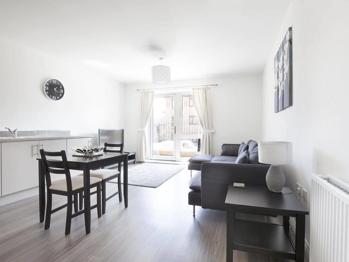 Campbell Park - City Stay Apartments Milton Keynes Extérieur photo
